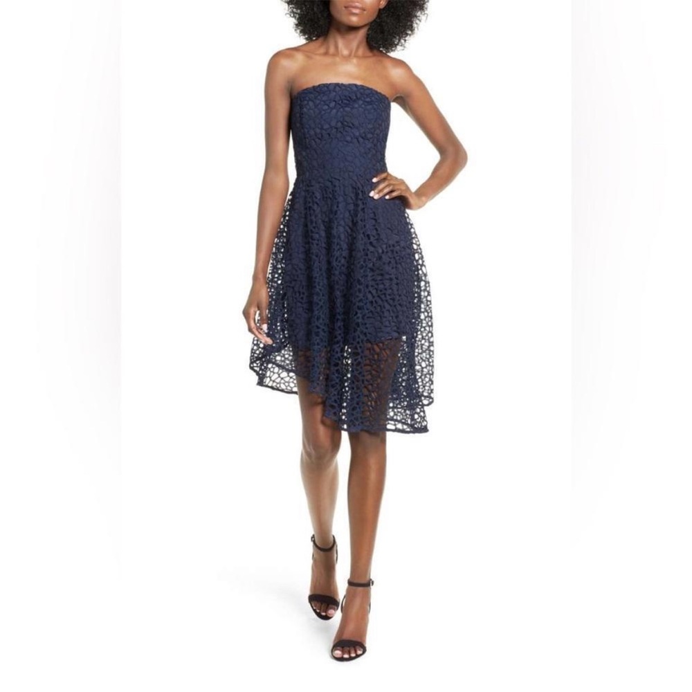 NWOT Keepsake the Label Midnight Blue Lace Dress - Size M